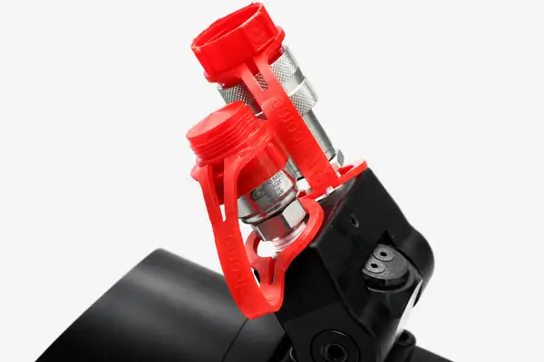 No-Drip Quick-Connect Couplers
